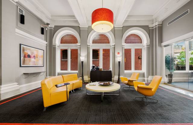 The Centerpoint Gallery 4