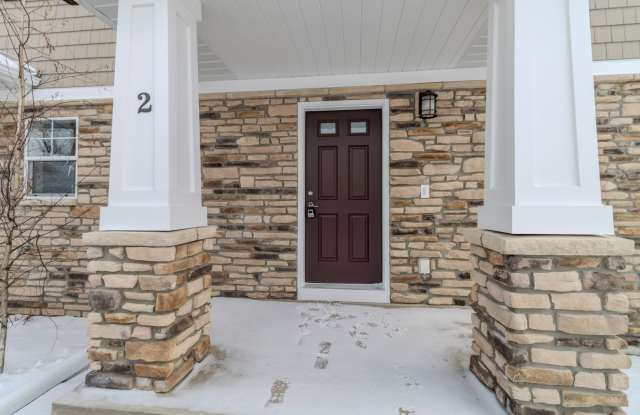 ZO- Simsbury 1548 Gallery 1