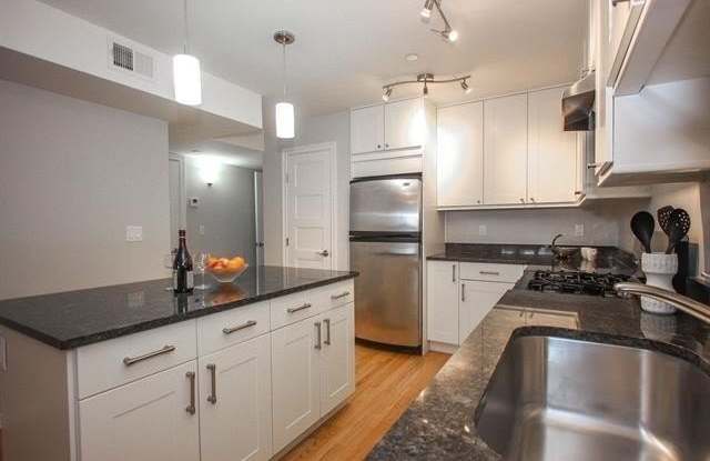 714 ADAMS ST photos photos