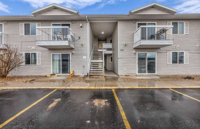 Kamas Cutie - $500 off 1st month rent!! photos photos