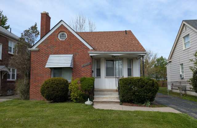 20653 Washtenaw 3bed/1bath with beautiful hardwood floors located in Harper Woods photos photos