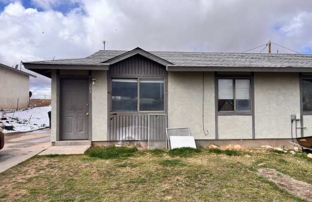 Charming 2 Bedroom, 1 Bathroom Home in Central Cedar City photos photos