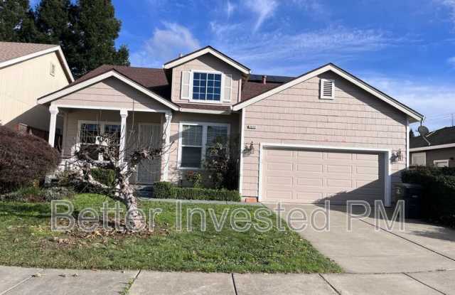 2423 Guerneville Rd - 2423 Guerneville Road, Santa Rosa, CA 95403