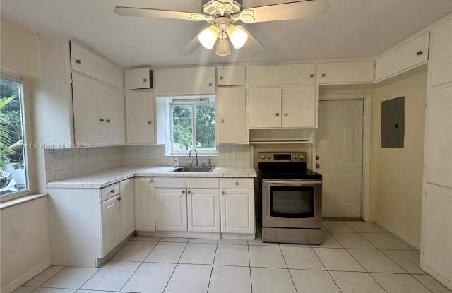 1250 NE 115th St - 1250 Northeast 115th Street, Miami-Dade County, FL 33161