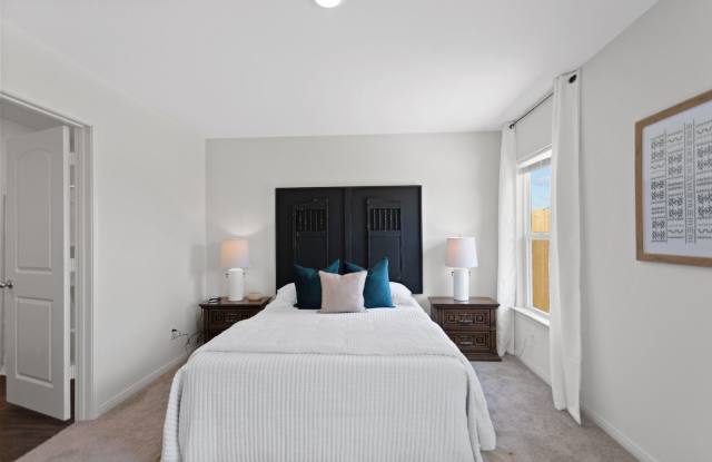 Great house for rent fully furnished and all utilities included! - 739 Wonderland Trail, Comal County, TX 78132