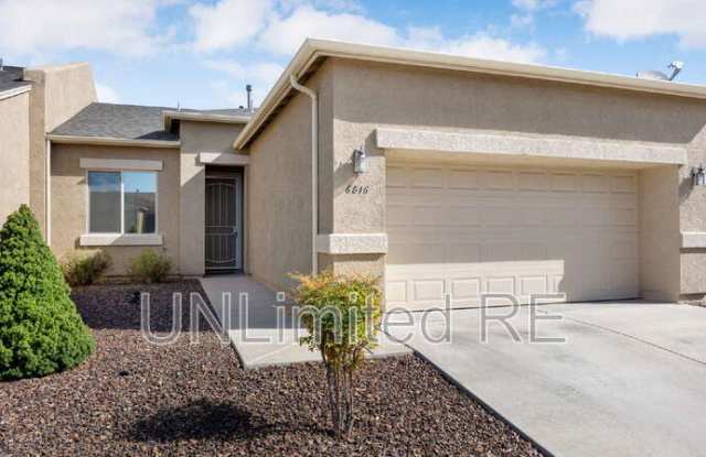 6816 E Arden Ct Gallery 3