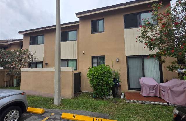 Natalie by the Lake photos photos Natalie by the Lake photos photos