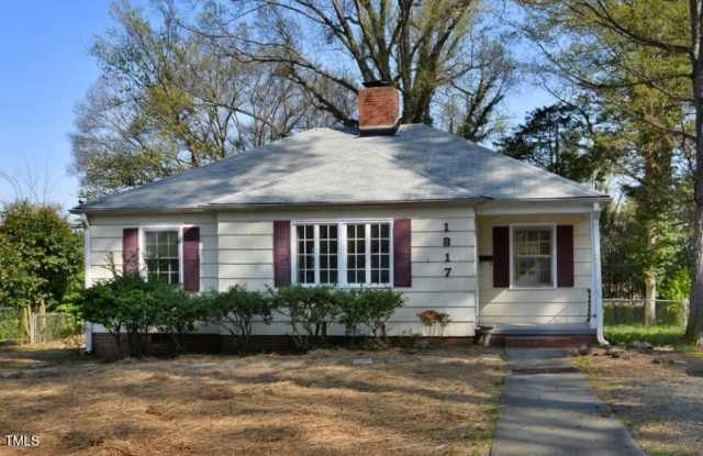 1817 Hillcrest Drive photos photos 1817 Hillcrest Drive photos photos