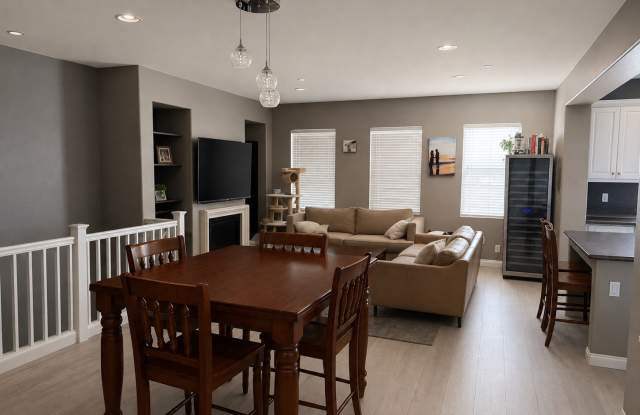 3062 Roia Lane - 1 Gallery 2