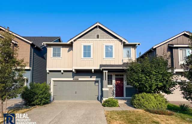 Rare Opportunity! Beautiful 5BR Home in Prime Puyallup Location Gallery 1