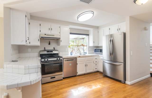 Charming Two-Story Home in a Gated Community Gallery 1
