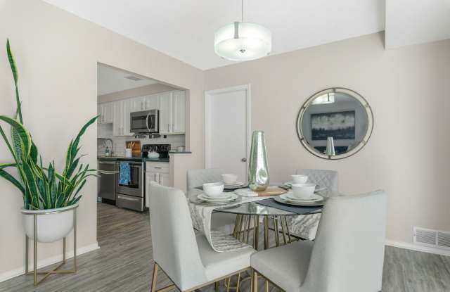 The Vantage Apartments Gallery 3