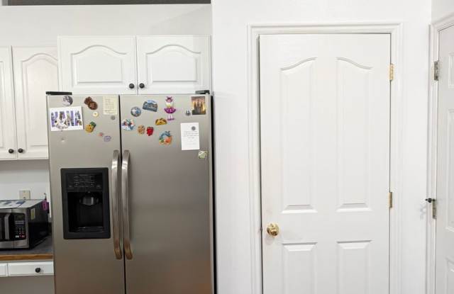 Beautiful 5-Bedroom Home in Springville Gallery 4