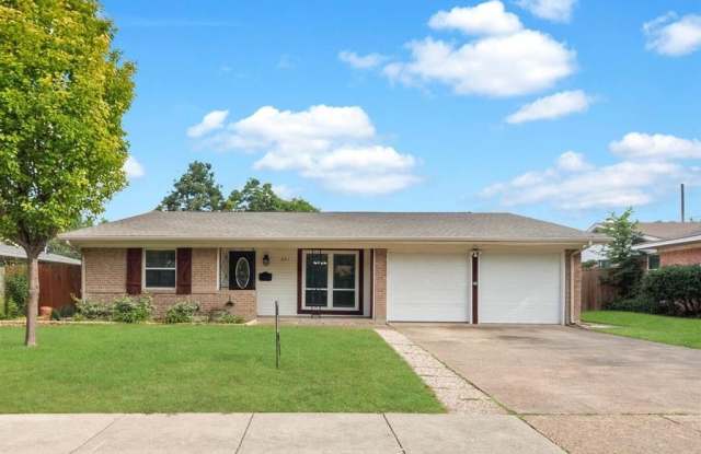 821 Wisteria Way - 821 Wisteria Way, Richardson, TX 75080