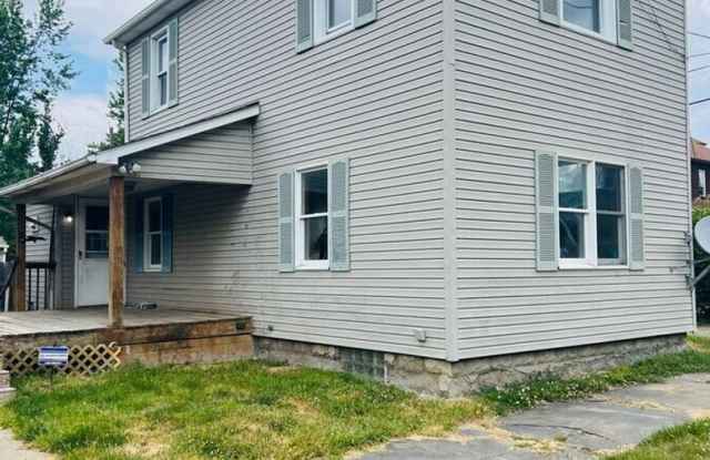 2 bedroom single family home ready now! Gallery 1