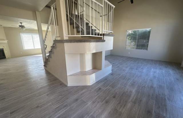 TWO STORY 3 BEDROOM HOME AT THE ISLANDS IN GILBERT Gallery 3