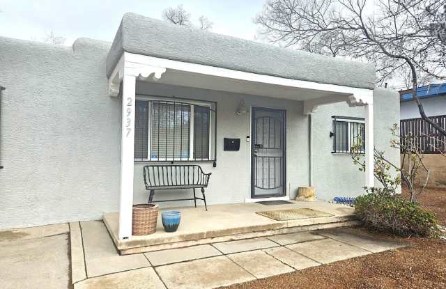 2937 Hyder SE Gallery 4