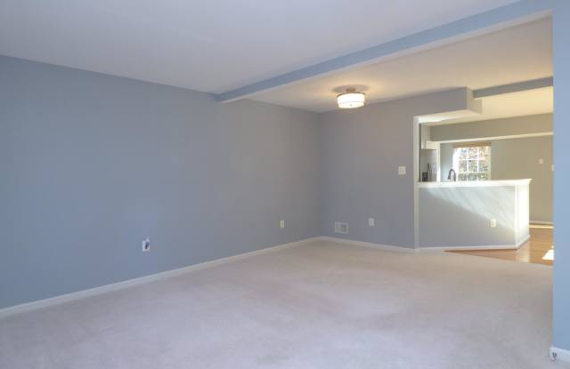17376 SLIGO LOOP Gallery 3