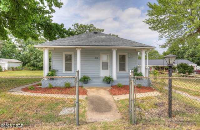 414 S McKinley Avenue photos photos