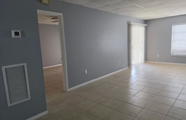 3116 Harbor Boulevard Gallery 1