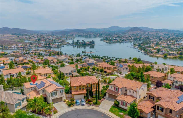 29 Plaza Lucerna - 29 Plaza Lucerna, Lake Elsinore, CA 92532