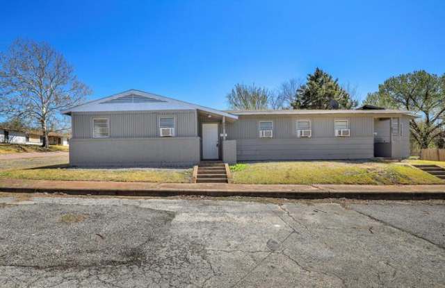 62 Pershing Drive - 1 photos photos
