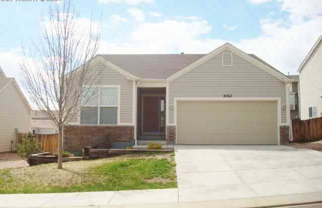 8362 Newbury Way - 8362 Newbury Way, Fountain, CO 80817