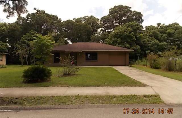 2 Bed 1 Bath Home | Pet Friendly | Washer Dryer Hook Ups | Section 8 Welcome photos photos