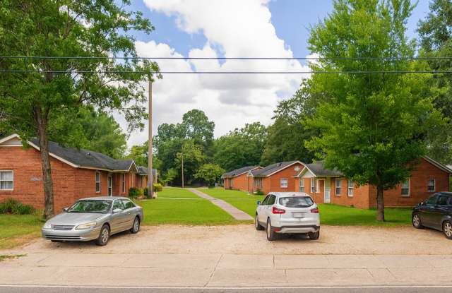 Heritage Oaks @ Virginia St photos photos