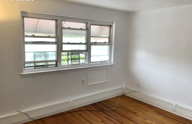 3943 Ely Avenue Gallery 2