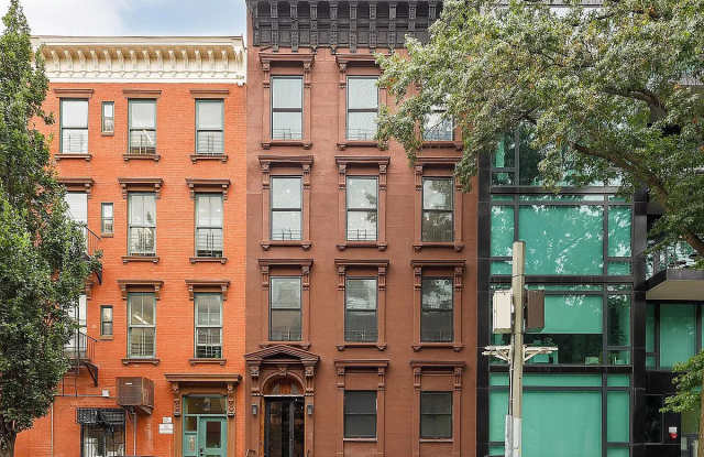 503 Clinton Ave Apt 2A photos photos