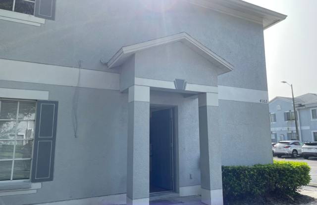 3Bed/2.5Bath $1740/month Townhouse in Waterside Community Available October 2026 Gallery 1