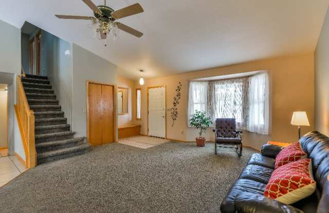 4335 Brookstone Ct Gallery 3