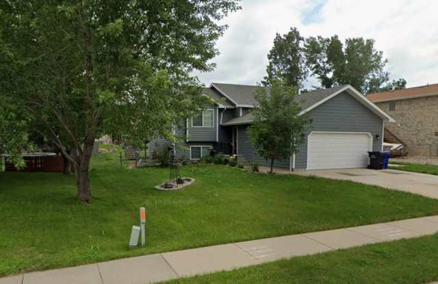 4 Bedroom, 2 Bath Home for Rent photos photos
