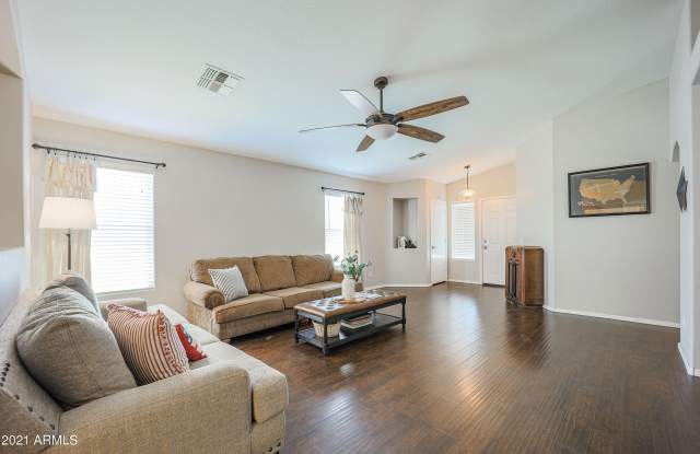 15150 W Woodlands Avenue Gallery 4