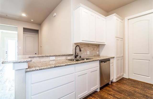 3009 Solana Circle Gallery 4