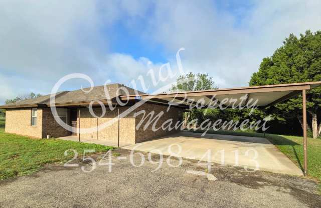 Charming 3-Bed, 2-Bath Country Home in Kempner, TX photos photos
