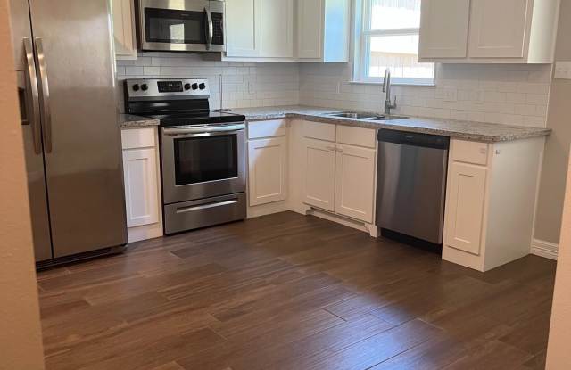 8910 Cornell Unit A Gallery 2
