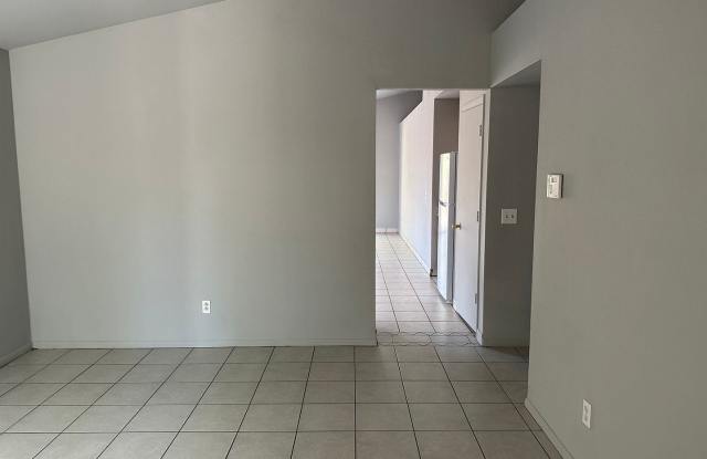 4744 N 86th Dr Gallery 2