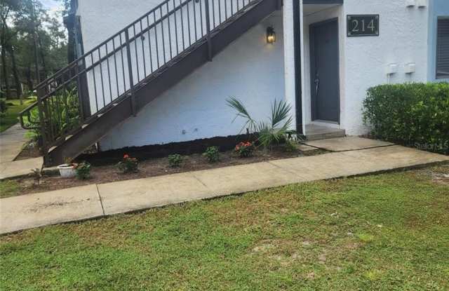 214 RIVERBEND Drive Gallery 1