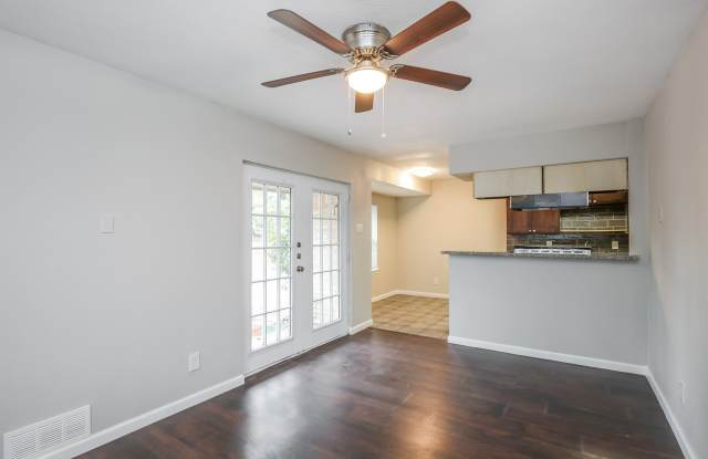 7640 Ryanridge Drive Gallery 4