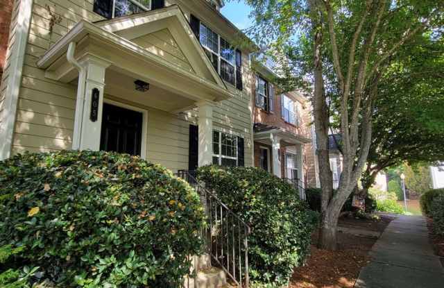 Tri-level Townhome in Charming Woodstock! photos photos