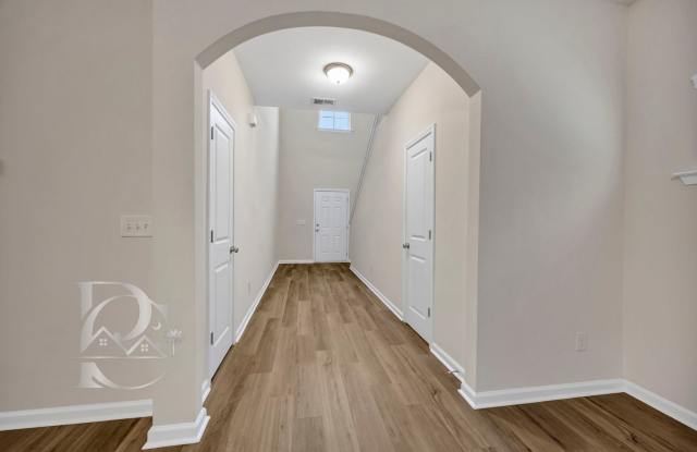 BEAUTIFUL HOME OFF POLO ROAD IN HEATHER SPRINGS Gallery 4