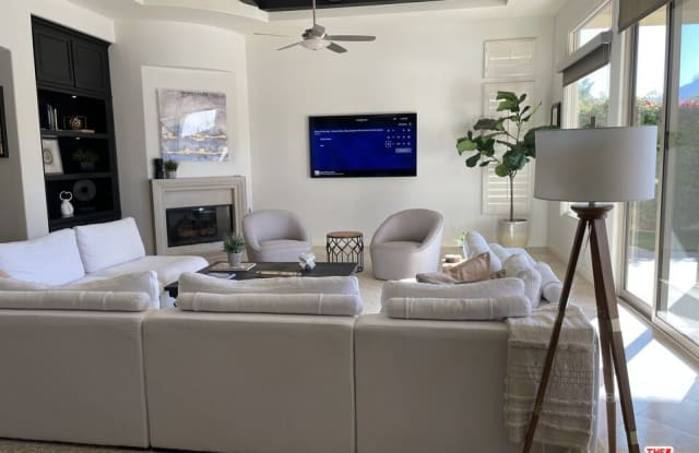 81089 MONARCHOS CIR Gallery 2