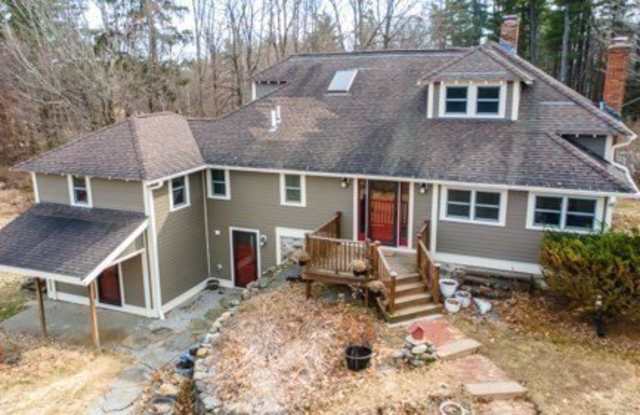 1025 New Ipswich Rd unit: 1 photos photos
