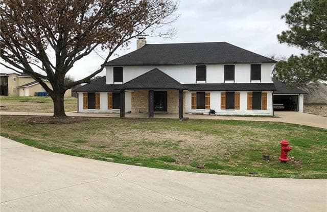 331 Parkwood Drive - 331 Parkwood Drive, Lakewood Village, TX 75068