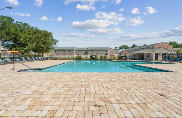 Staples Mill Townhomes Gallery 4