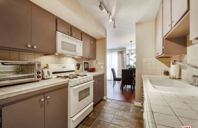 1940 AVE N HIGHLAND Gallery 4