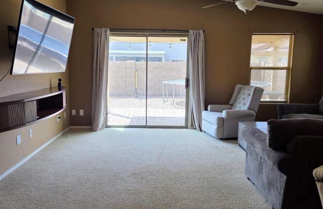 45317 W DESERT GARDEN Road Gallery 2
