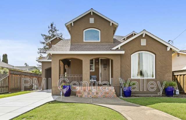 2391 Palm Avenue photos photos